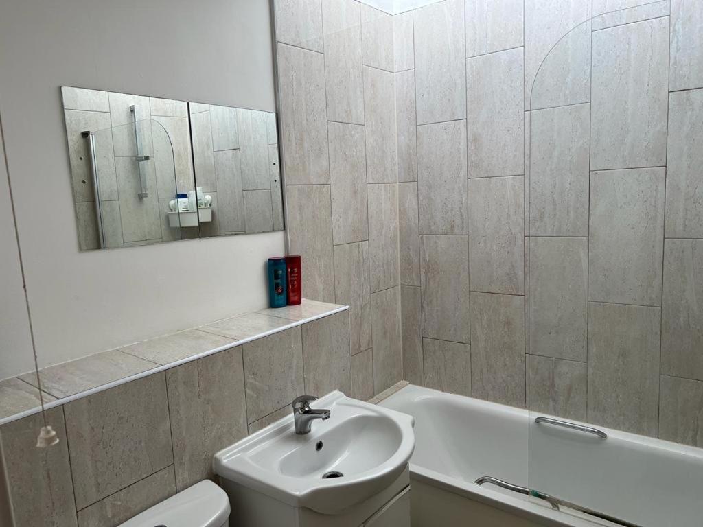 Apartamento Entire Flat In Euston-kings Cross Londres